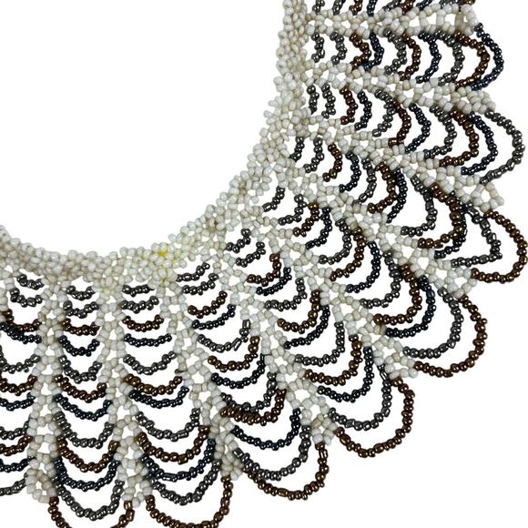 Vintage Handmade Native American Seed Bead Choker Necklace - Picture 3 of 4